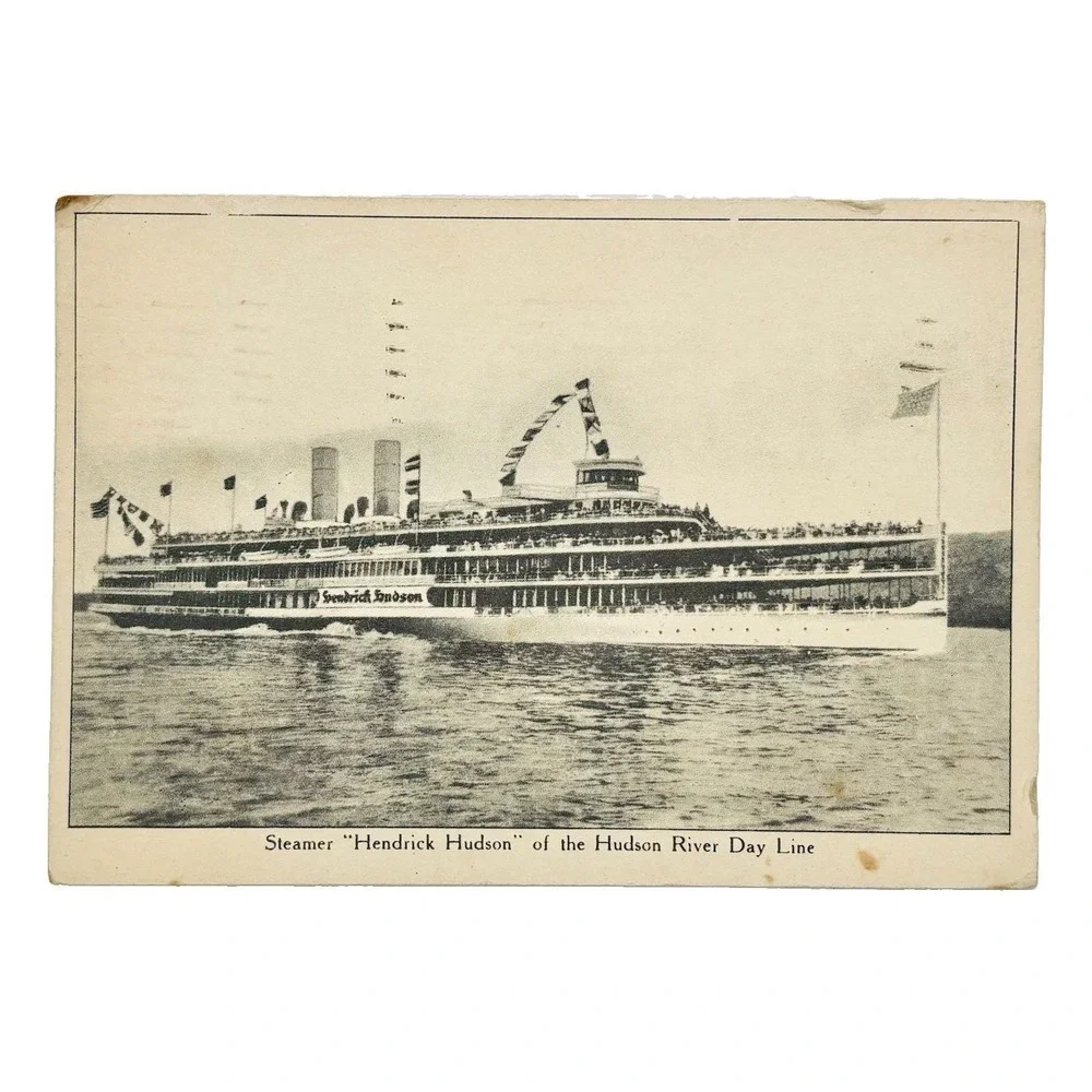 Vintage 1940 Postcard Steamer Hendrick Hudson River Day Line Ship Boat NY Pough